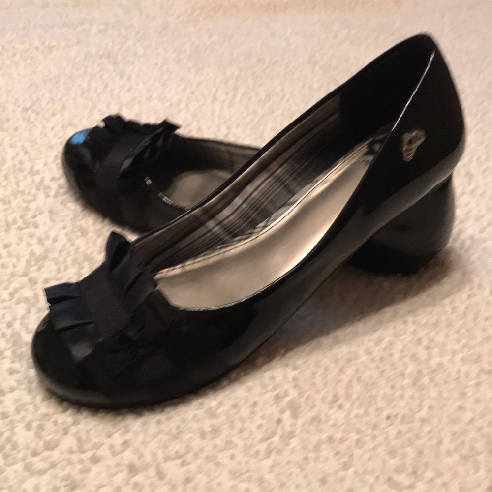 Fergalicious black flats size 7